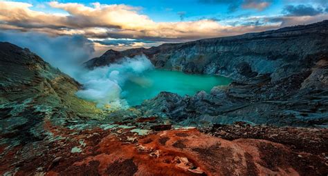 Blue Lava? What To Know About The Ijen Volcano in Indonesia in 2022 | Plitvice lakes, Beautiful ...