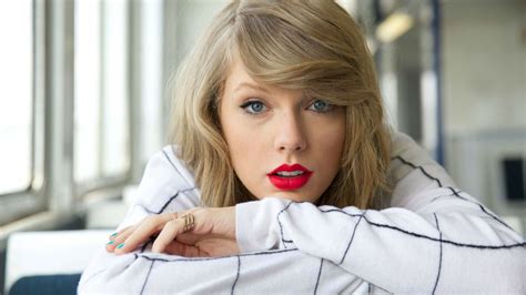 Taylor Swift’s Lips Are The Most Desirable, Here’s Why | Pamper.My