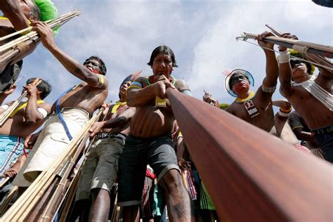 Brazilian ethnic groups protest land boundaries - The Globe and Mail