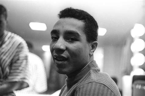 10 Best Smokey Robinson Songs of All Time - Singersroom.com