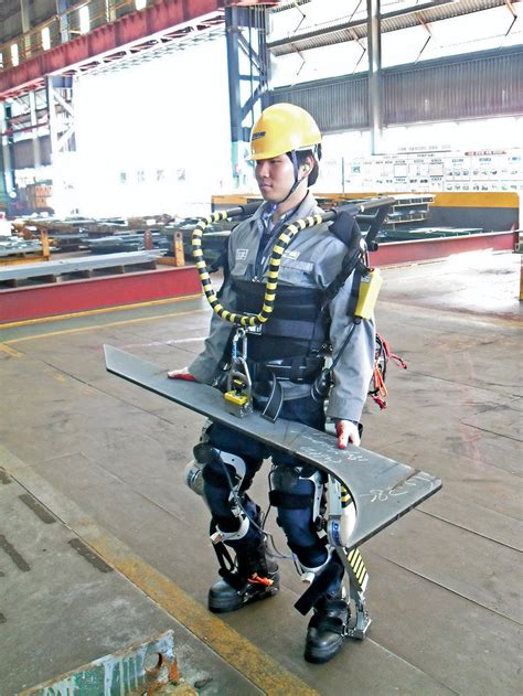 Shipping firms augmenting strength with robotic exoskeleton | KitGuru