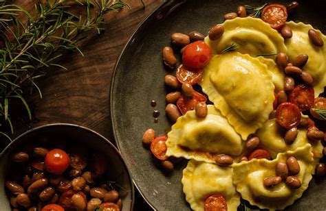 ITALIAN SAUSAGE RAVIOLI WITH BEANS, ROASTED TOMATOES AND BALSAMIC ...