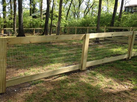 welded wire and wood fence designs - Welded Wire Fence: 12 Best ...