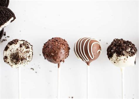 No-Bake Oreo Cake Pops - I Heart Naptime