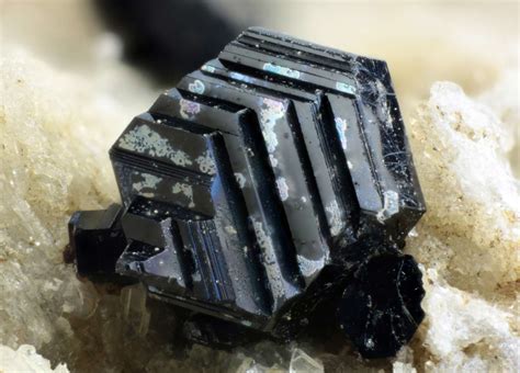 Biotite Mineral Geology and Uses