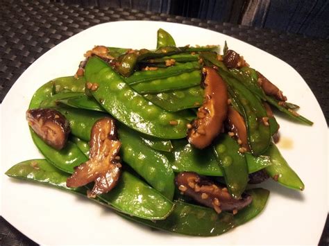 Stir-fry Snow Peas Beans with Chinese Mushroom | Shan's Recipes