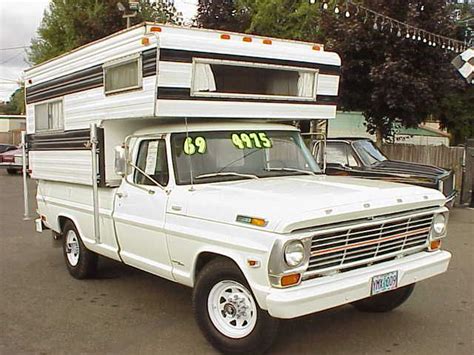 243 best Vintage Classic Truck Campers images on Pinterest | Vintage trailers, Vintage campers ...