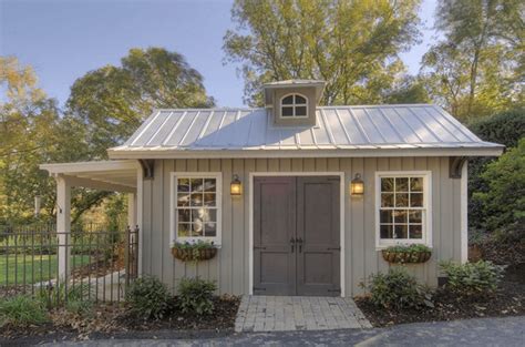 35 Beautiful Backyard Shed Landscaping Ideas - MAGZHOUSE