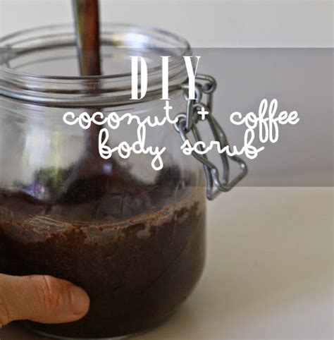 DIY // COCONUT + COFFEE BODY SCRUB | The Secret Hoarder