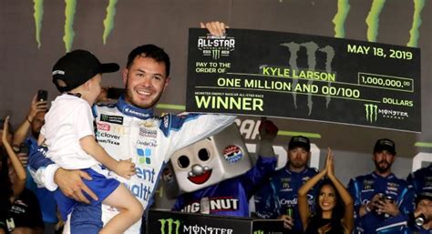 Kyle Larson Wins NASCAR All-Star Race | MRN