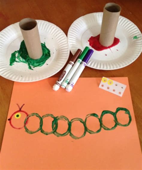 19 Fun, Easy Crafts for Toddlers