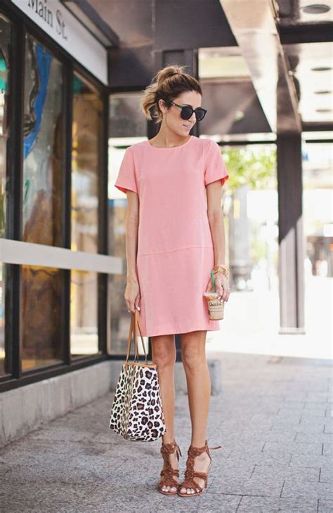 Soft Color Outfits Trend In Summer End and Autumn Season