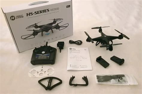 Holy Stone HS110D Drone Expert's Review - Moon And Back