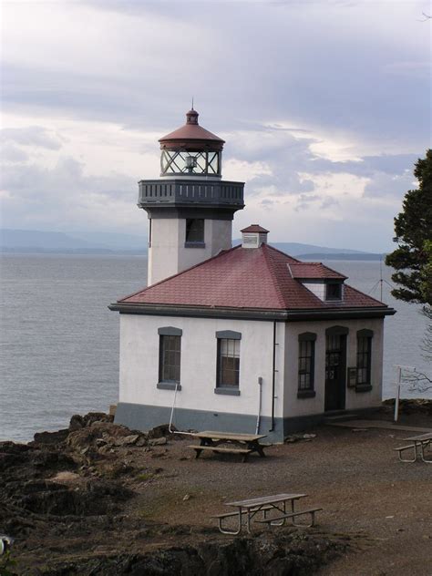 Lighthouse San Juan Island | San juan island, Lighthouse, Lighthouses usa