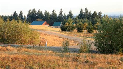 Powell Butte Nature Park - NNA