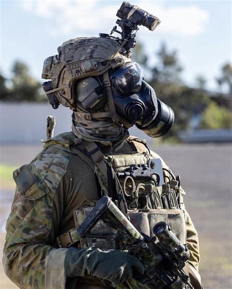 Australian Army Soldier from the 2nd Commando Regiment at Avalon ...