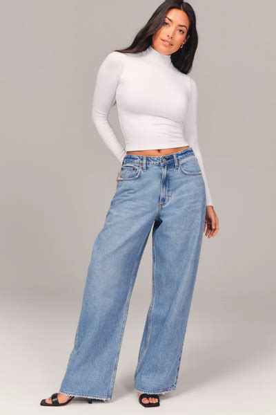 Scared of Low-Rise Jeans Trend? You Shouldn't Be | The Everygirl