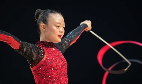 L’Équipe Olympiques spéciaux Canada de gymnastique rythmique remporte l'or aux Jeux mondiaux ...