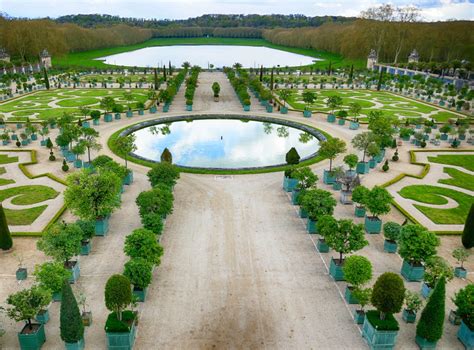 Versailles: Insider Tip on the Best Time to Visit this Magnificent World Heritage Site - BoomerVoice