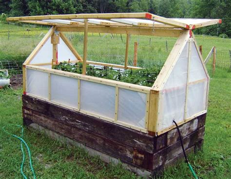 Inexpensive Mini-GreenhouseYou can build this raised garden bed mini-greenhouse to extend your ...