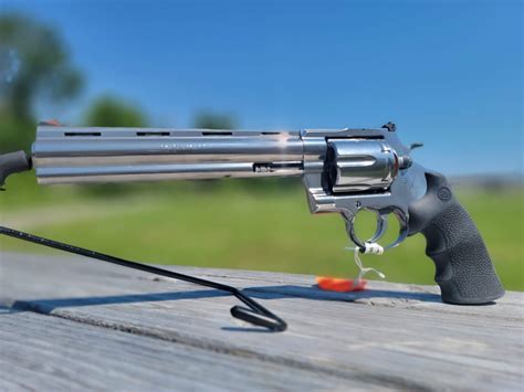 Colt Anaconda .44 Magnum Revolver 8" Barrel 6 Rounds Hogue Rubber Grips ...