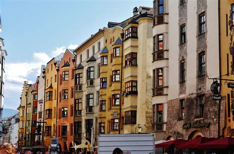 Altstadt von Innsbruck - Old Town in Innsbruck - Cost, When to Visit ...