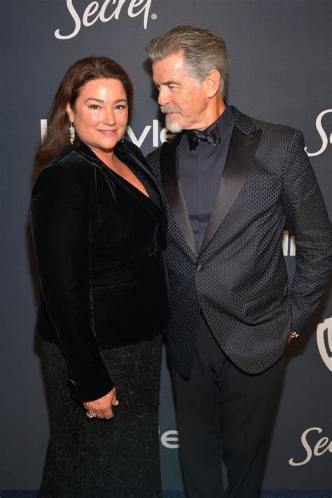 Pierce Brosnan's wife, Keely Shaye Smith: | Pierce brosnan wife, Pierce brosnan, Dwayne johnson wife