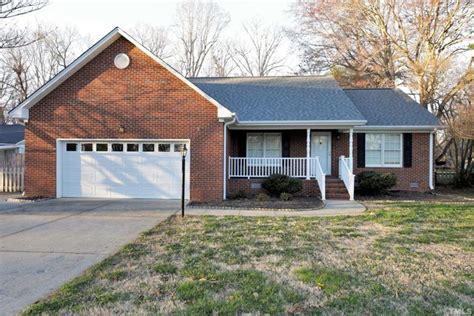 106 Sunset Dr, Elon, NC 27244 | realtor.com®