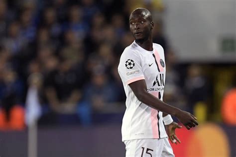 Danilo Pereira Speaks Out on Long-Term Future at PSG - PSG Talk