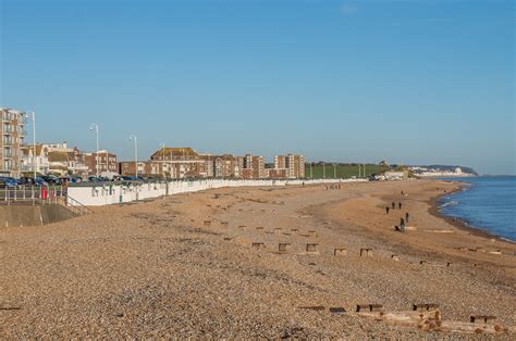 Bexhill Beach © Ian Capper :: Geograph Britain and Ireland