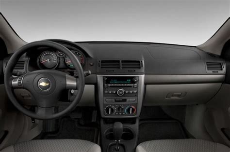 2010 Chevrolet Cobalt: 11 Interior Photos | U.S. News