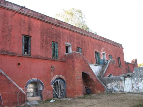 5 Crazy Prison Escapes In Indian History That Seem Like They’re Right ...