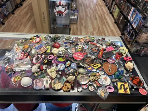 VINTAGE MIXED LOT Of Buttons, Pins, Keychains, & Bottle Openers. $32.00 - PicClick