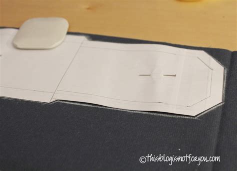 How to make a mobile phone case {the sewing} – This Blog Is Not For You