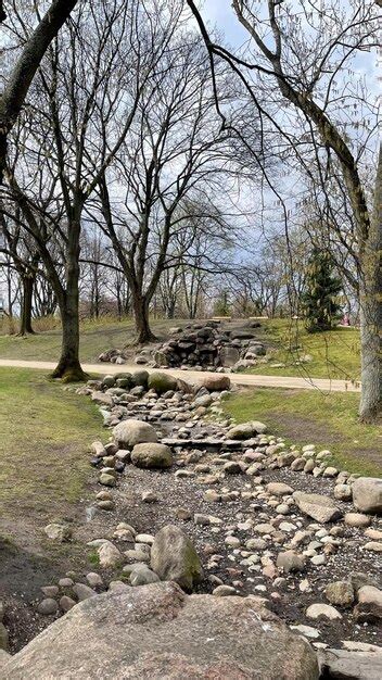 Premium Photo | Beautiful boulders in the park