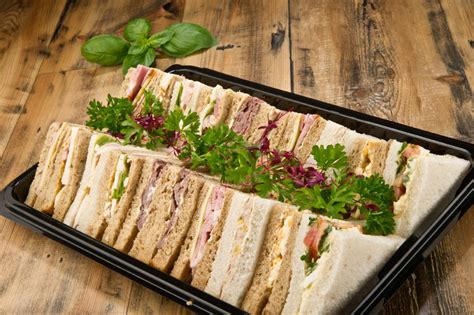 Lunch Delivery Service | Corporate Lunch Catering | Sandwich Delivery