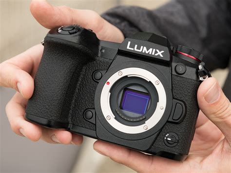 Panasonic Lumix DC-G9 First impressions Review | GearOpen