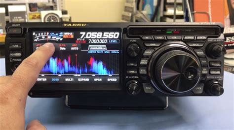 Yaesu FTDX-10 Video