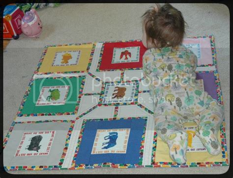 Sew at Home Mummy: Brown Bear, Brown Bear Eye-Spy Quilt