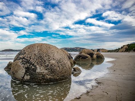 Top 13 Natural Wonders to See in New Zealand – Trips To Discover