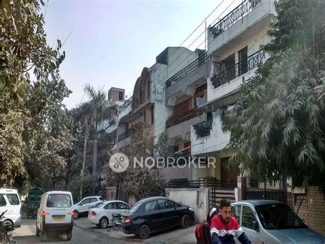 Swapankunj Apartments Kalkaji Extension - Without Brokerage Unfurnished 3 BHK Flat for Sale in ...