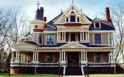 American Queen Anne Style