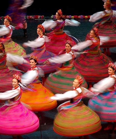 Polish folk dancers. (: | Poland culture, Folk dance, Dance