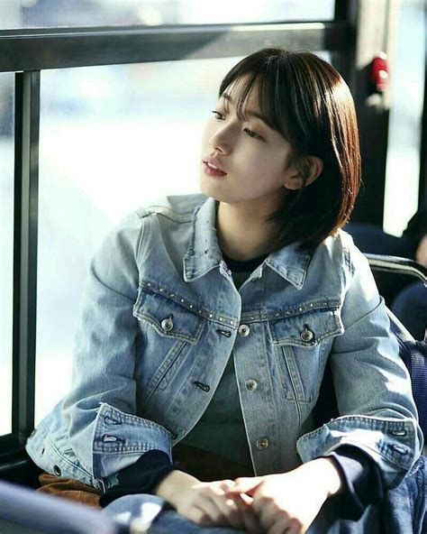 Bae Suzy | While You Were Sleeping drama 27/09/2017 Bae Suzy, Korean Actresses, Korean Actors ...