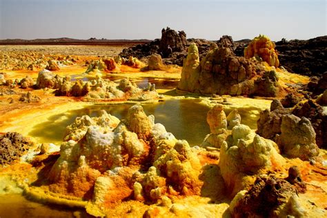 Dallol, Ethiopia, The Hottest Green Crater on Earth - InspirationSeek.com