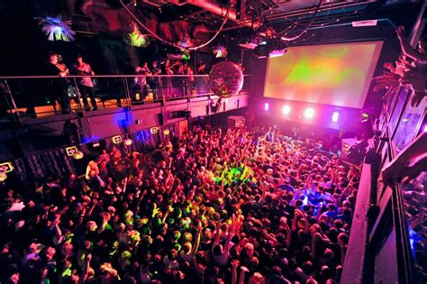 Must Read: 16 Dance Clubs in Bangalore to Bop the Night Away!