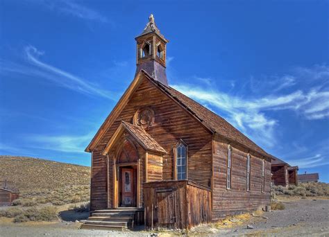 Bodie California, a ghost town by Zubi Travel