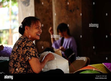 Vietnamese villages hi-res stock photography and images - Alamy