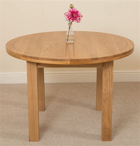 Round extendable dining table | 4 - 6 seater small oak kitchen table | extending dining table ...