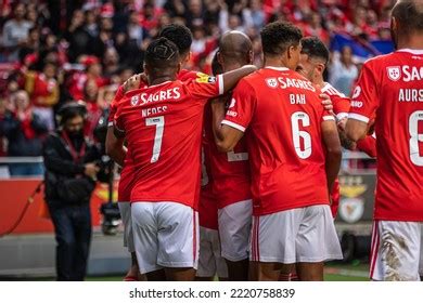 3,634 Benfica Fans Royalty-Free Images, Stock Photos & Pictures ...